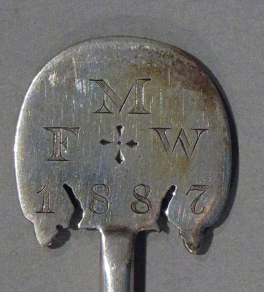 1998.0004.1198 spoon engraving