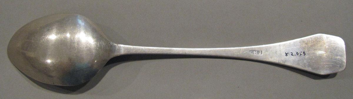 1998.0004.1202 spoon underside