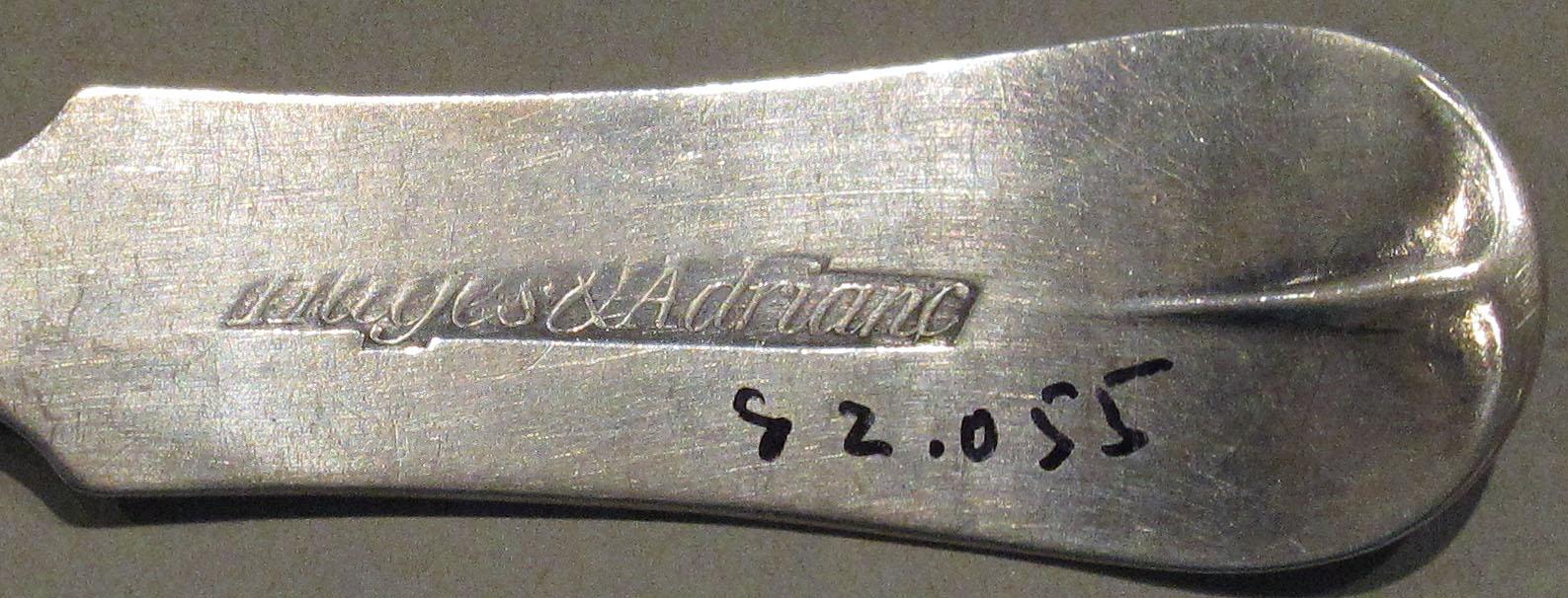 1998.0004.1204 spoon mark