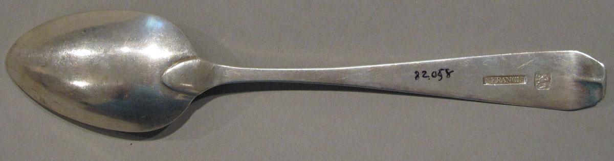 1998.0004.1207 spoon underside