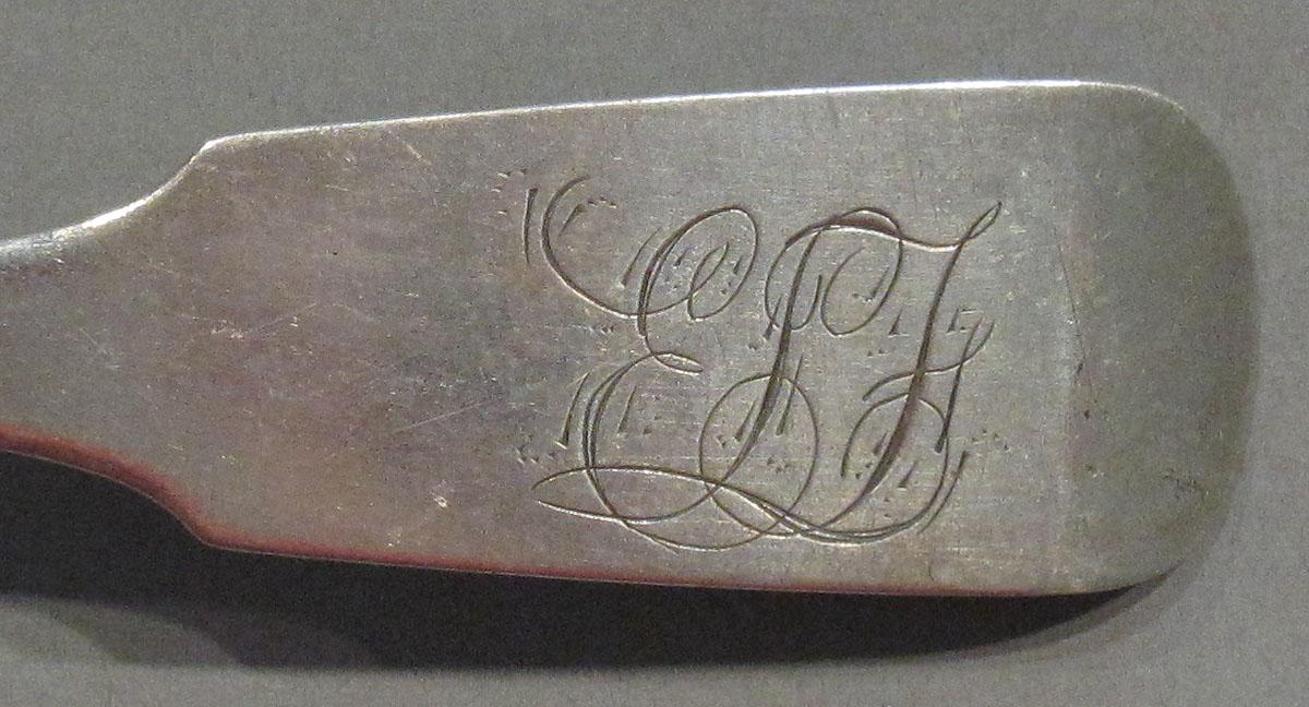 1998.0004.1209 spoon engraving