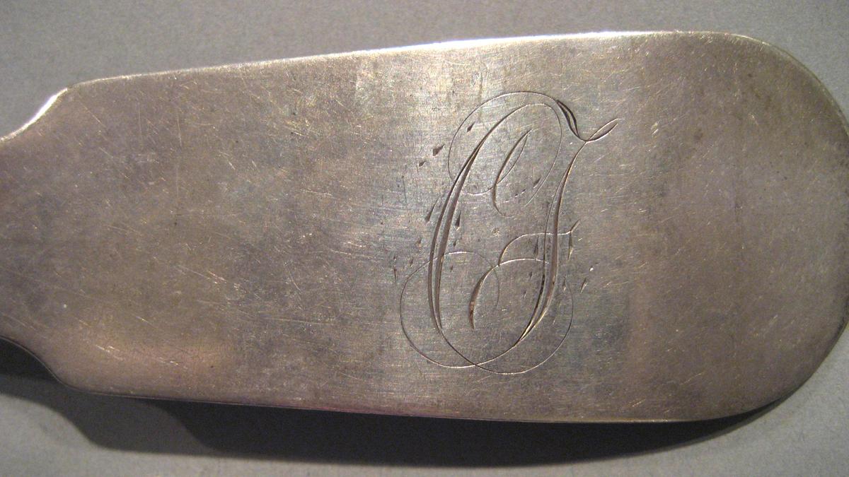 1998.0004.121.002 Silver Spoon engraving