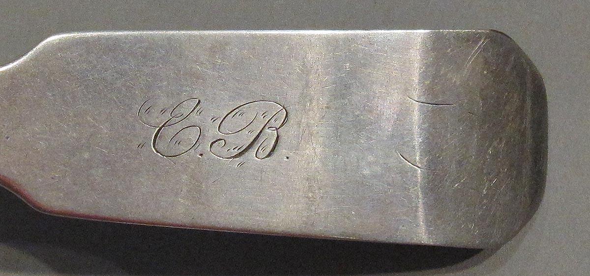 1998.0004.1212 spoon engraving