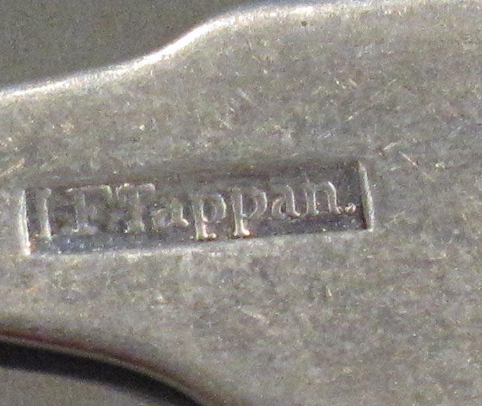 1998.0004.1218 spoon mark