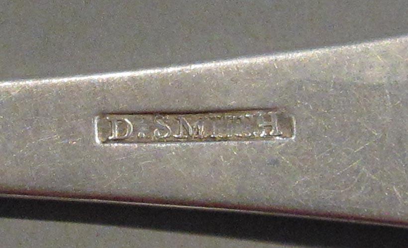 1998.0004.1221 spoon mark