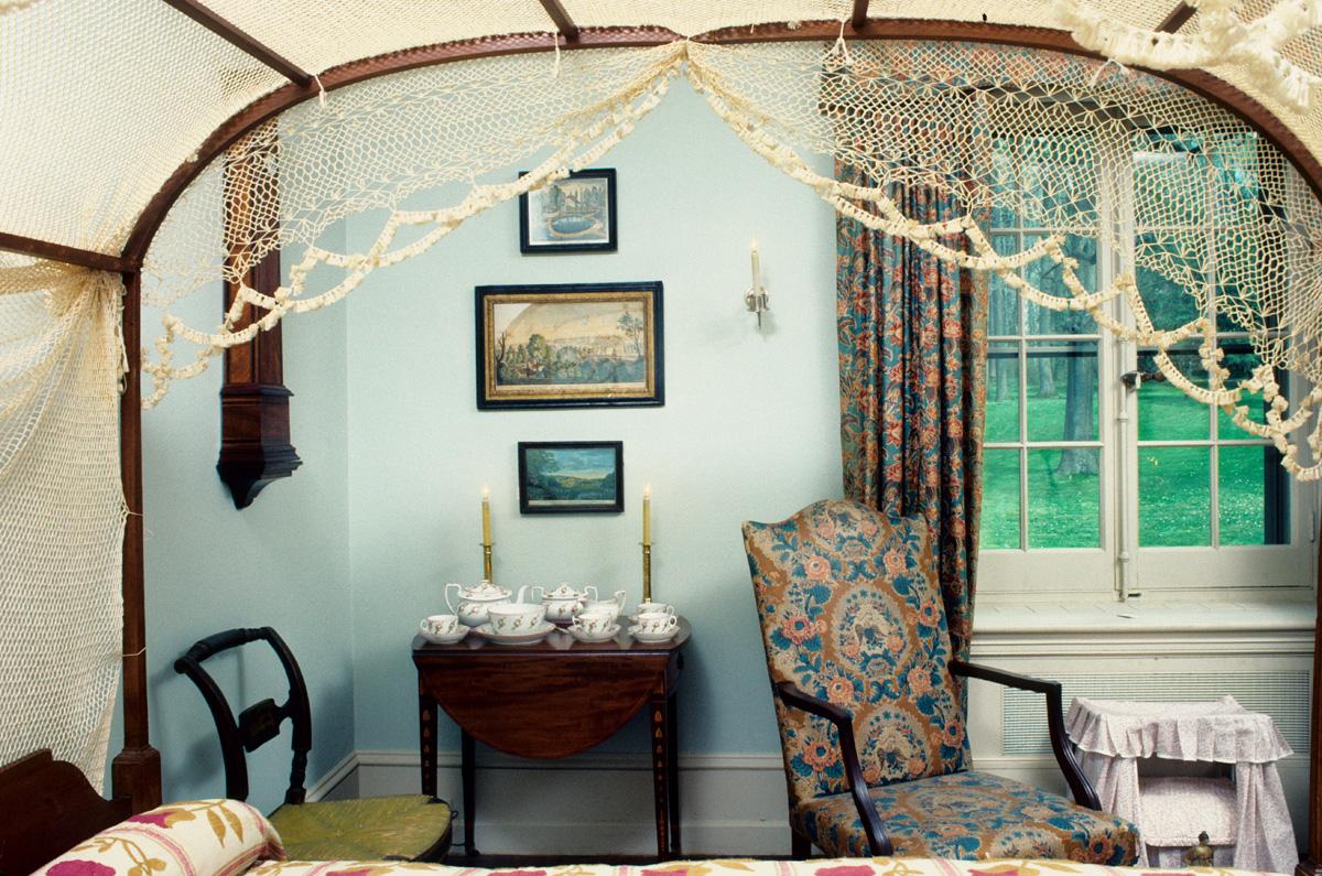 Room-Winterthur Bedroom, April 1989