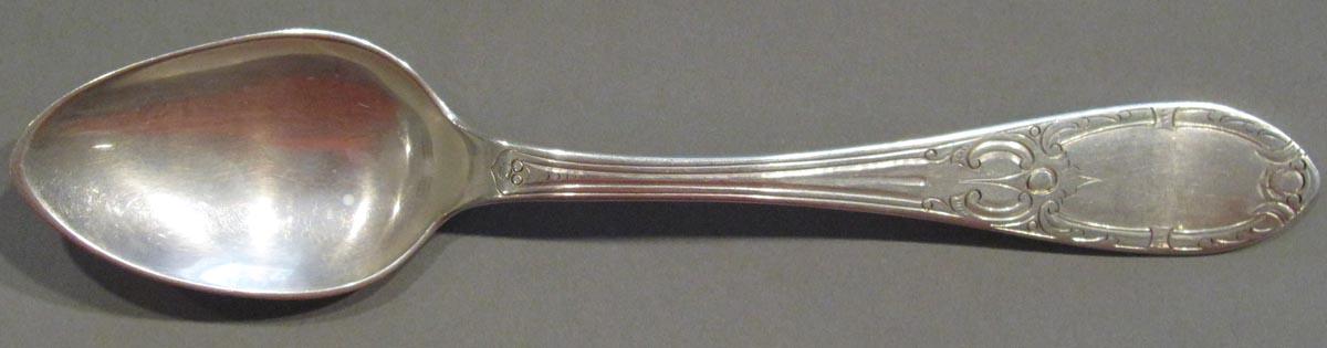 1998.0004.1224 spoon upper surface