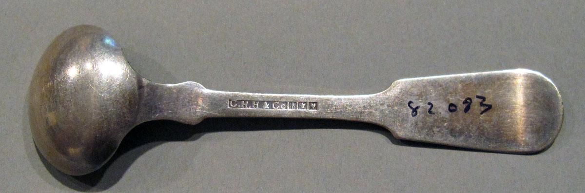1998.0004.1232 Silver Spoon underside