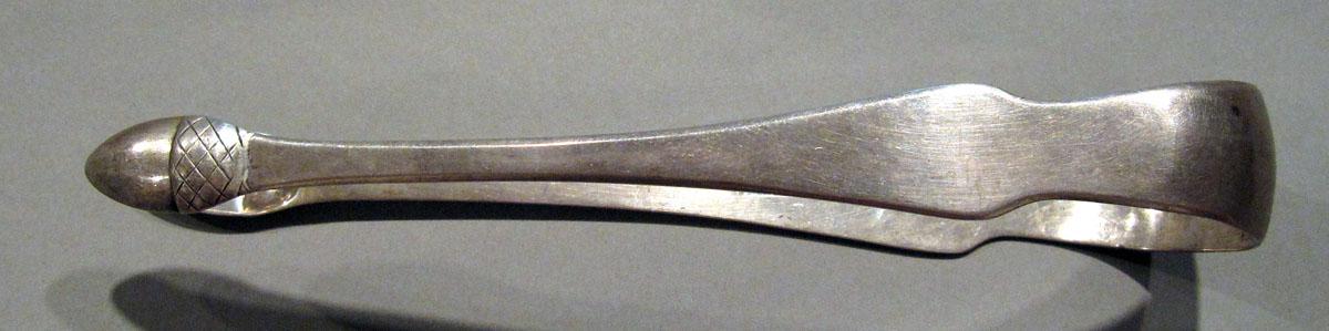 1998.0004.1235 Silver Tongs view 2