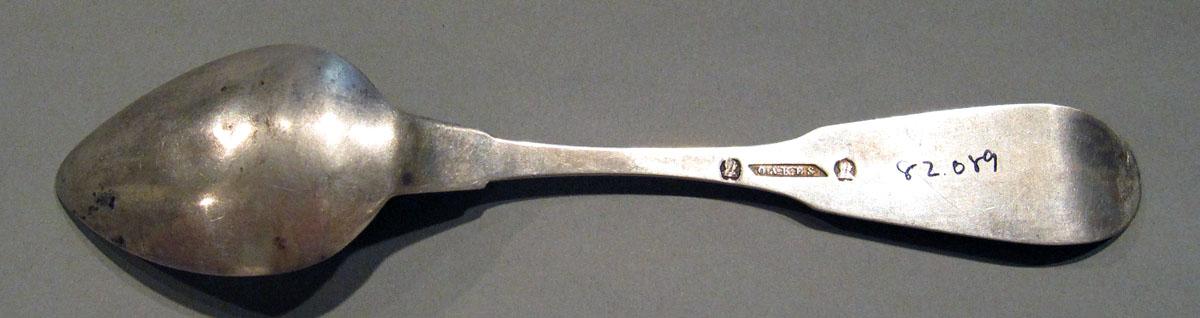 1998.0004.1238 Silver Spoon underside