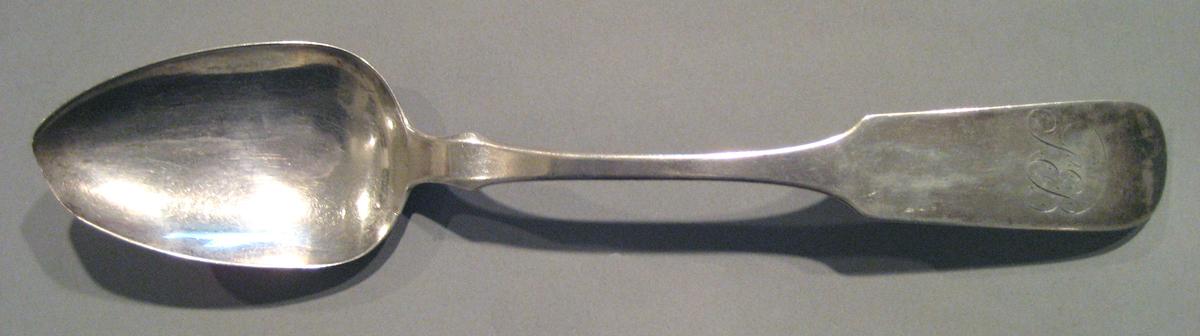 1998.0004.123 Silver Spoon upper surface