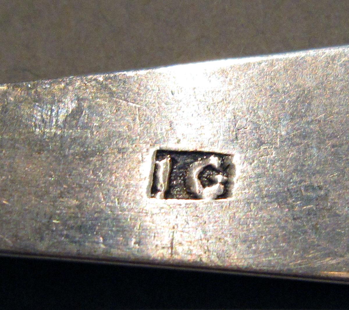 1998.0004.1241.001 Silver Spoon mark
