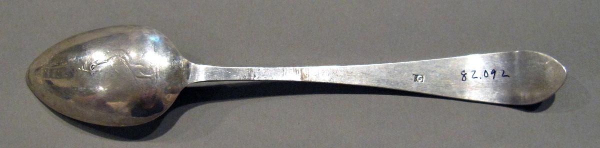 1998.0004.1241.003 Silver Spoon underside