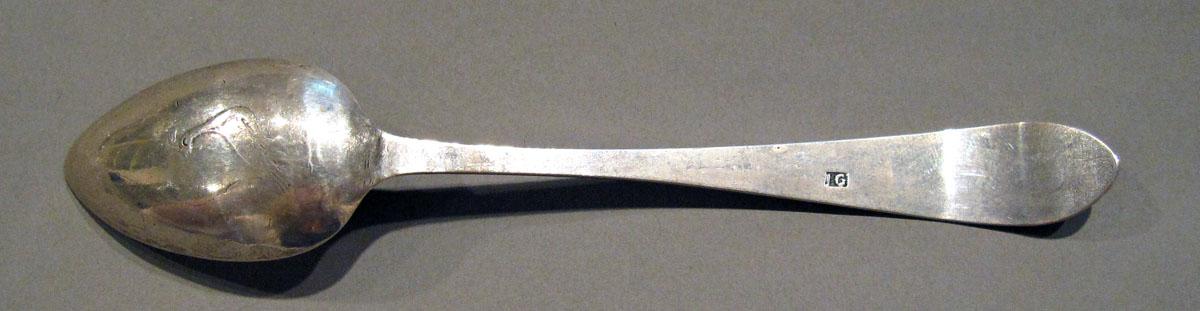 1998.0004.1241.004 Silver Spoon underside