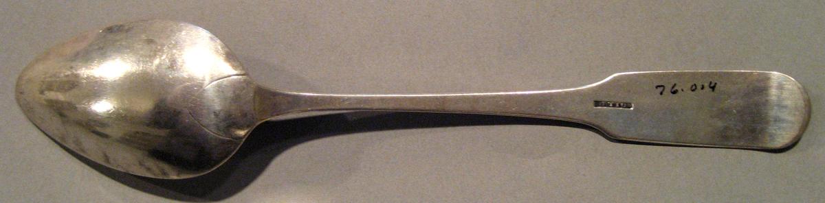 1998.0004.126.002 Silver Spoon underside