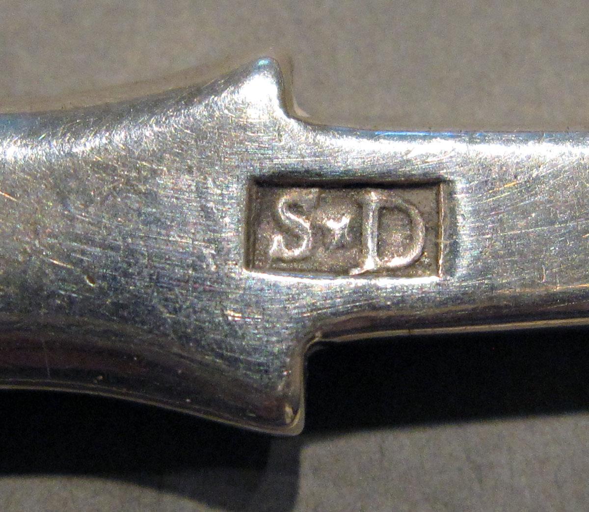 1998.0004.1260 Silver Spoon mark