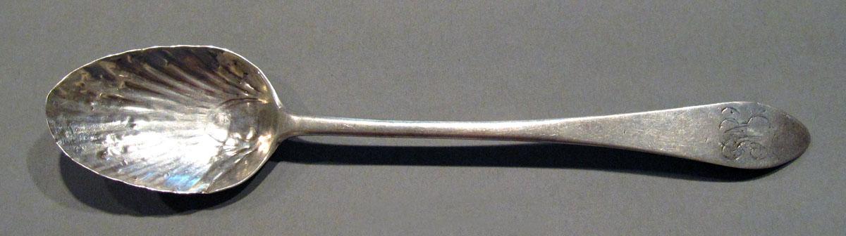 1998.0004.1267 Silver Spoon upper surface