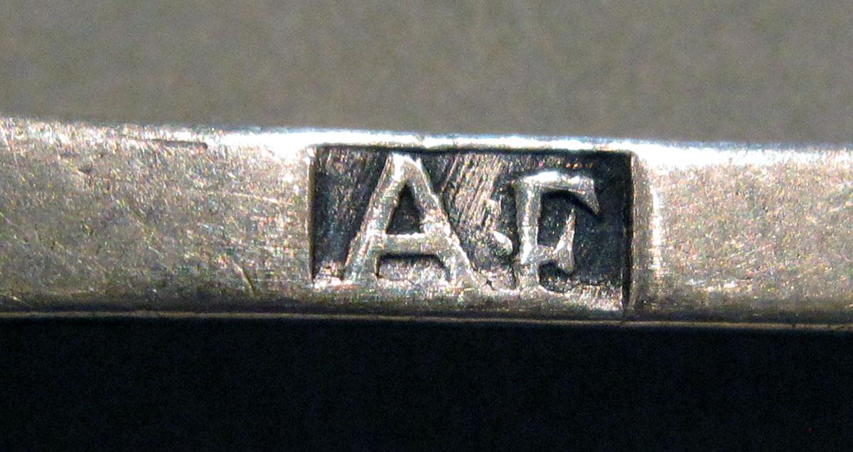 1998.0004.1268 Silver Spoon mark