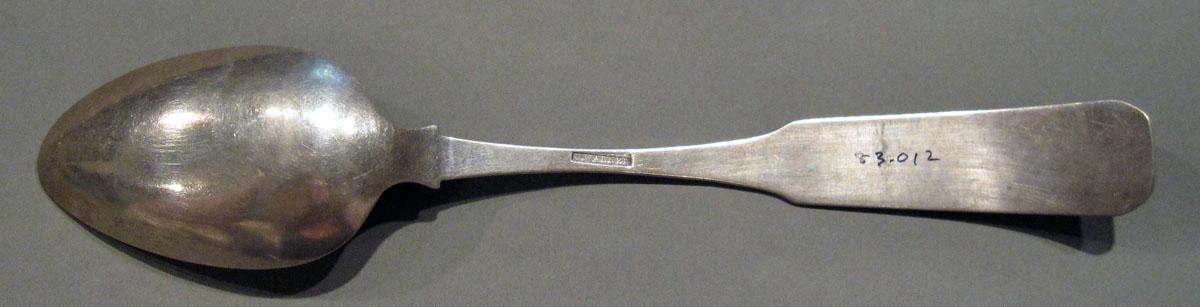 1998.0004.1271 Silver Spoon underside