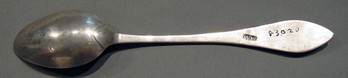 1998.0004.1278 Silver Spoon underside