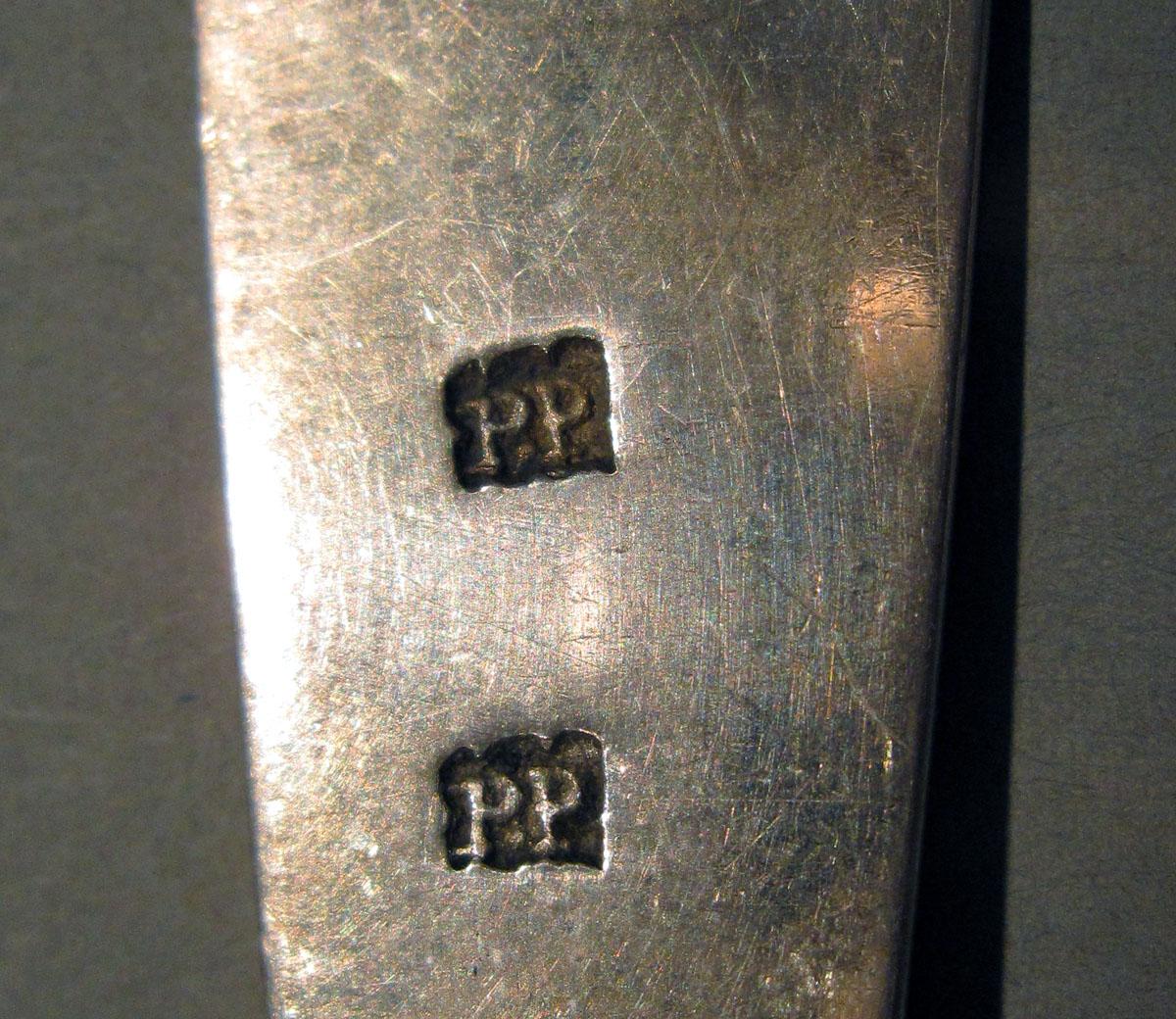 1998.0004.1279 Silver Spoon mark