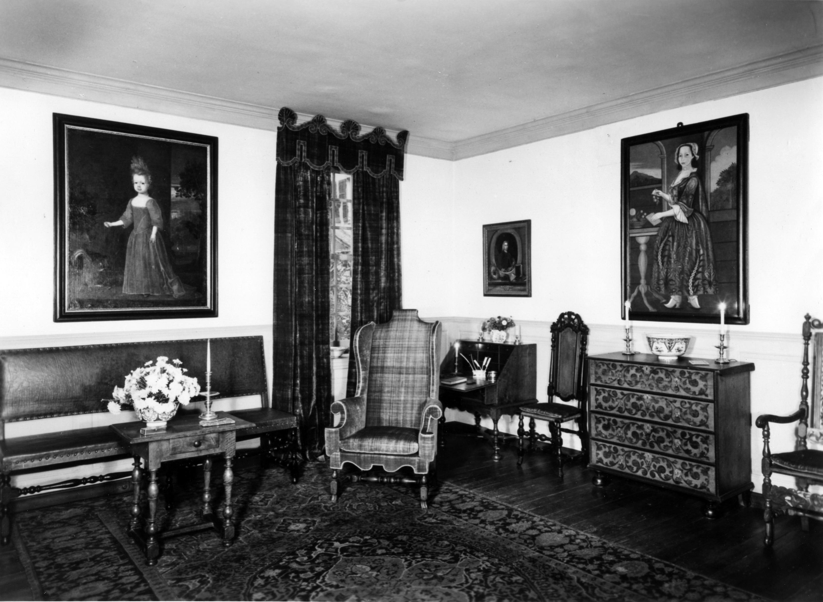 Room-Morattico Hall bw