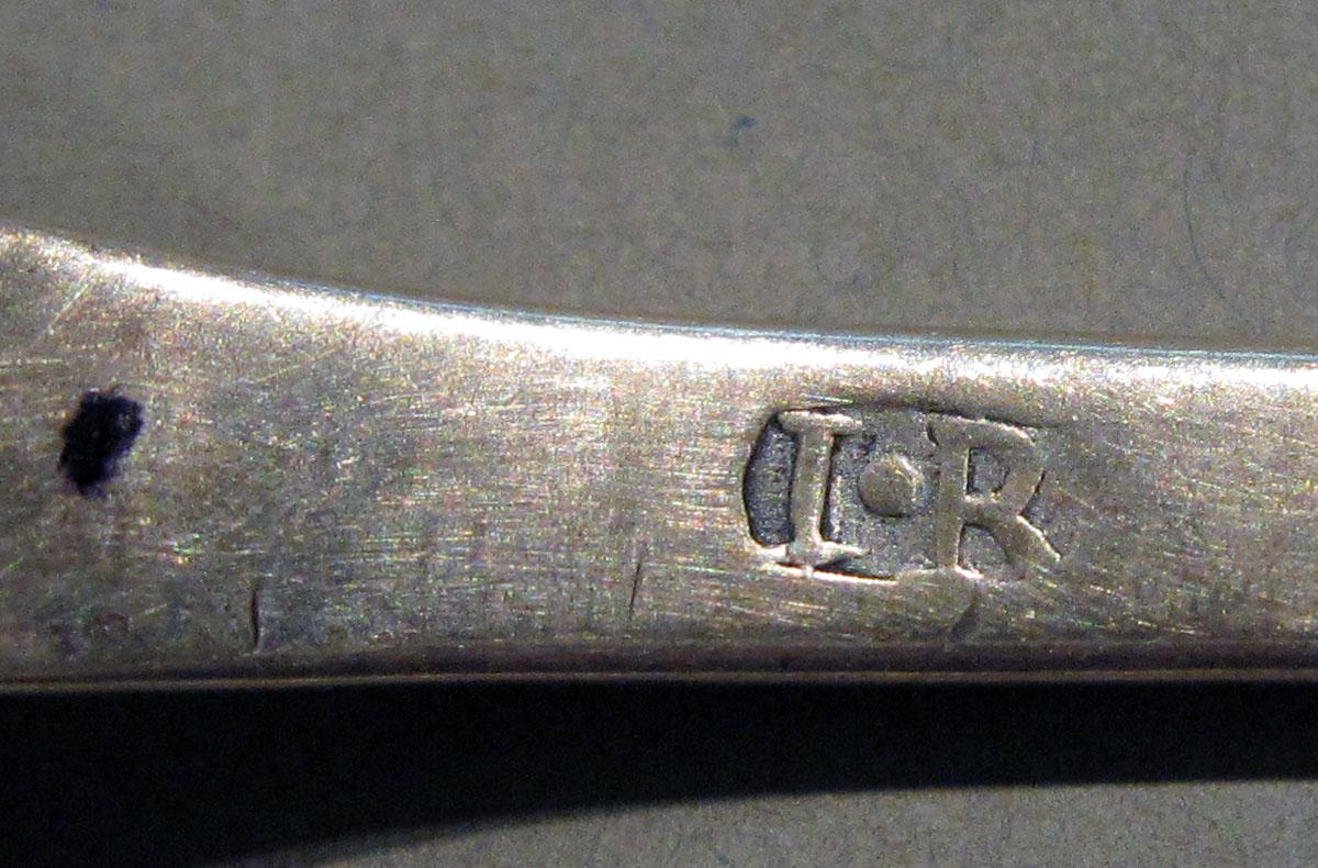 1998.0004.1285 Silver Spoon mark