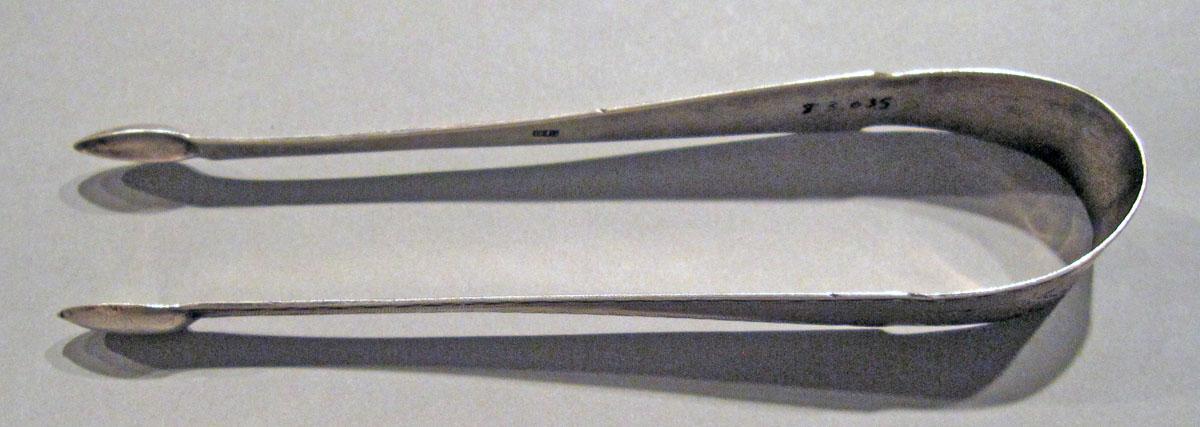 1998.0004.1291 Silver Tongs view 1
