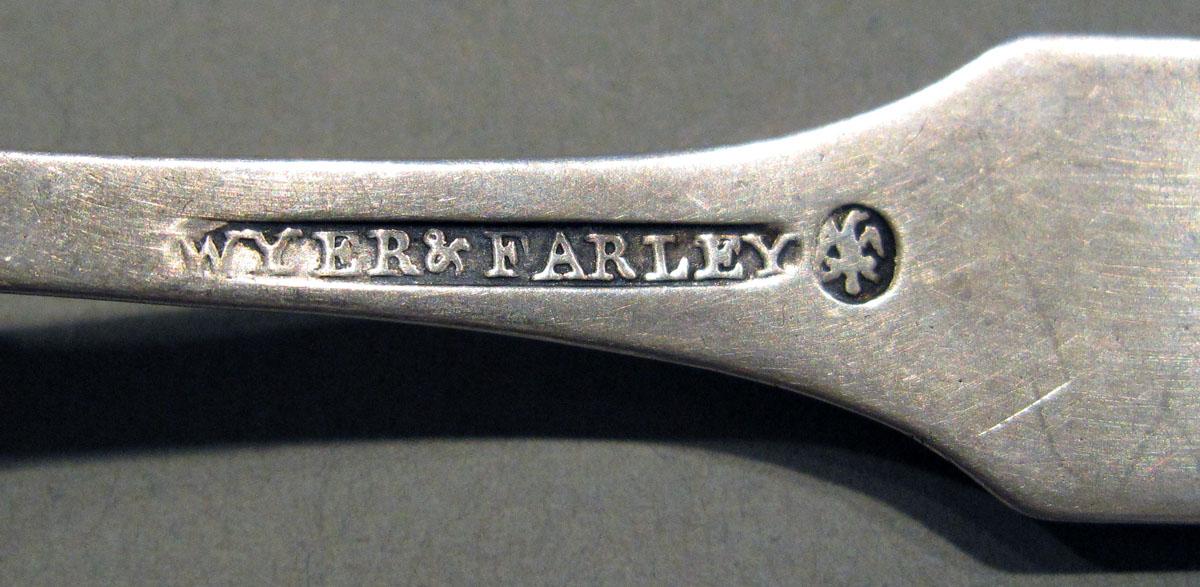 1998.0004.1297 Silver Spoon mark