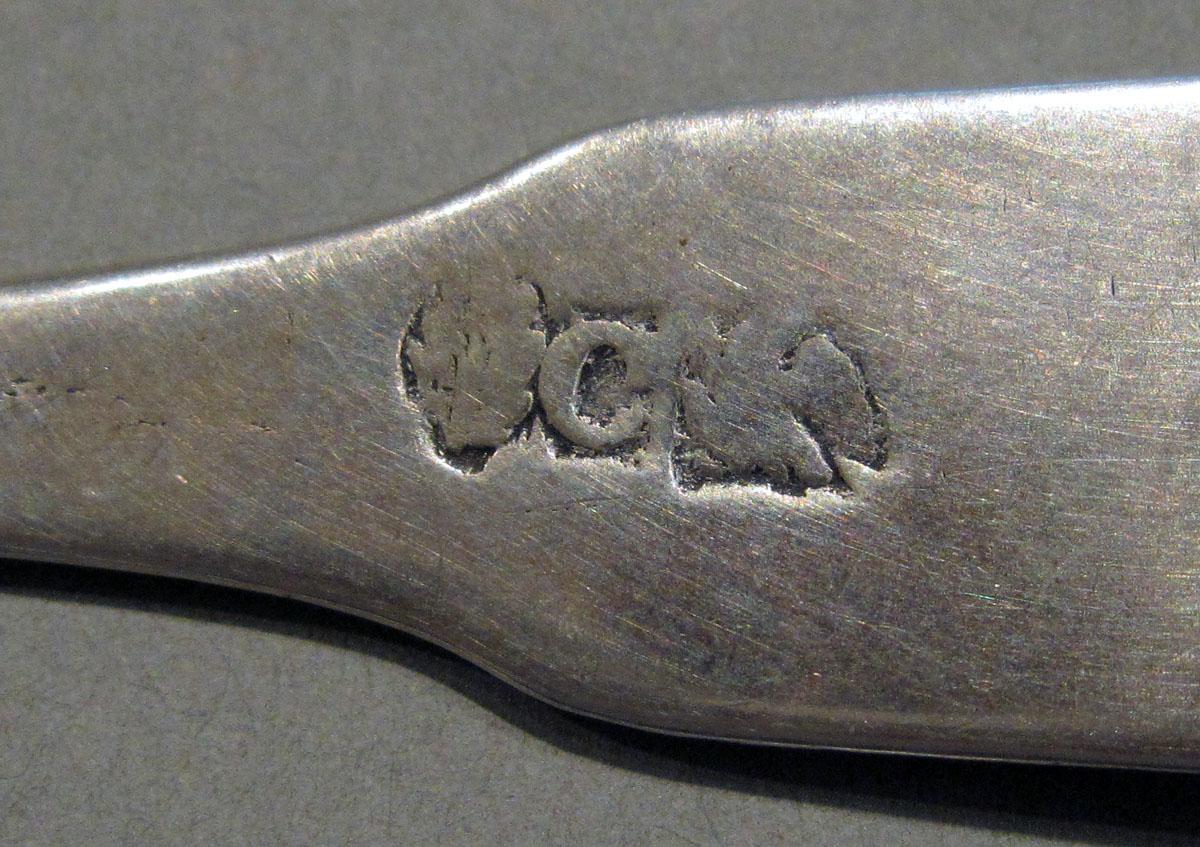 1998.0004.1298.002 Silver Spoon mark
