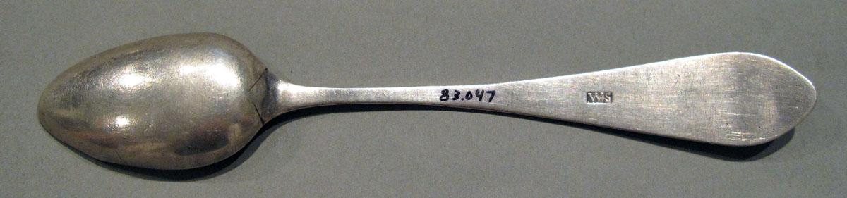1998.0004.1302 Silver Spoon underside