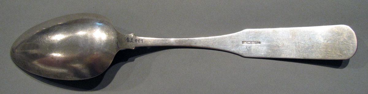 1998.0004.1304 Silver Spoon underside