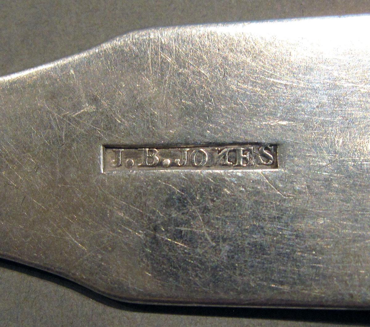 1998.0004.1304 Silver Spoon mark