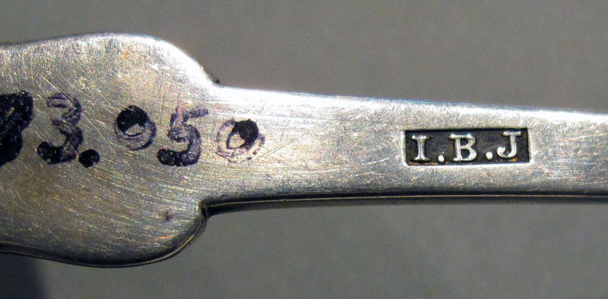 1998.0004.1305 Silver Spoon mark