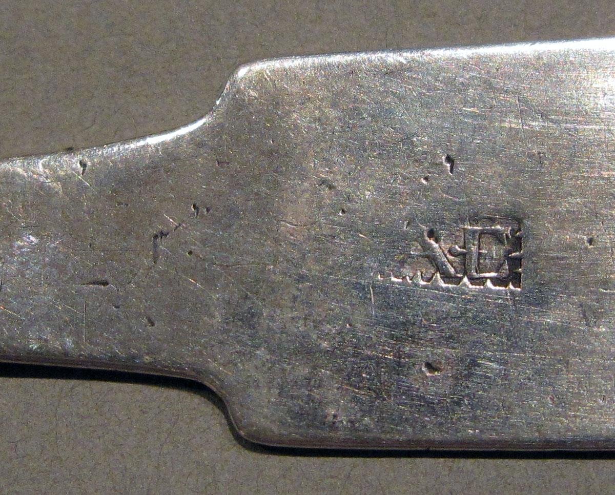1998.0004.1306 Silver Spoon mark