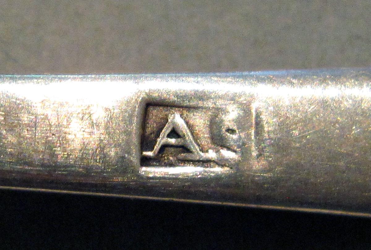 1998.0004.1307 Silver Spoon mark