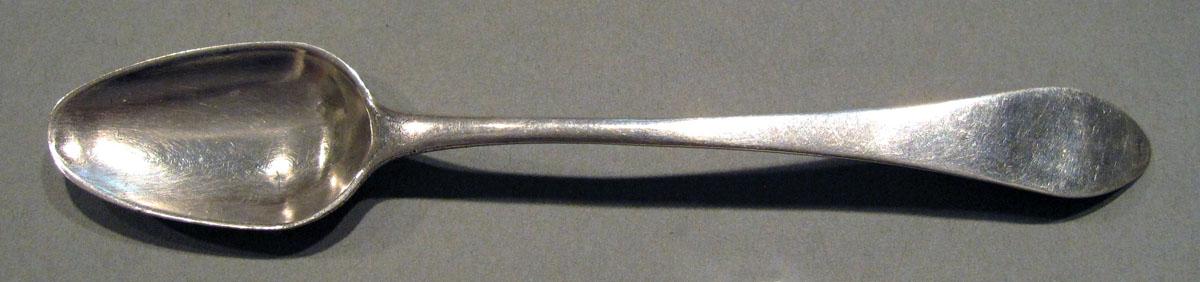 1998.0004.1313 Silver Spoon upper surface