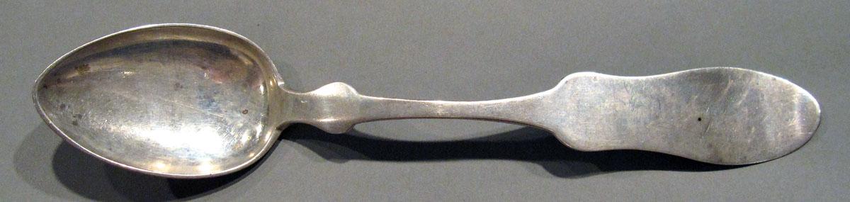 1998.0004.1314.001 Silver Spoon upper surface