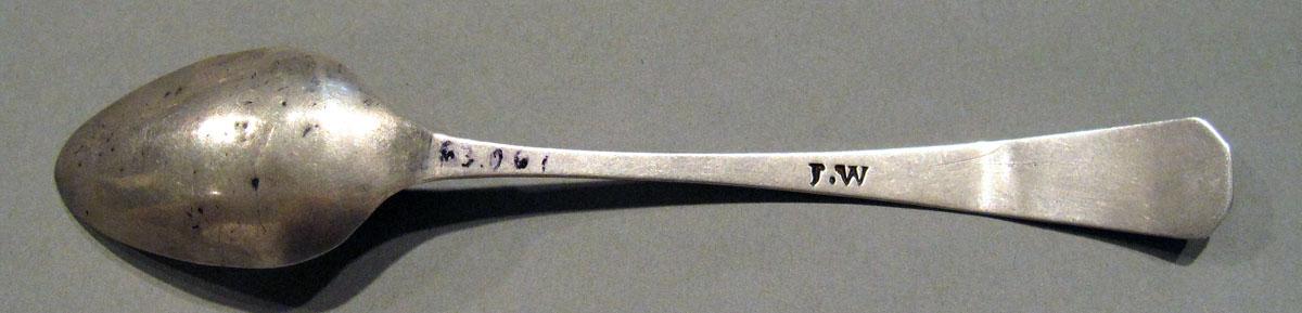 1998.0004.1316 Silver Spoon underside