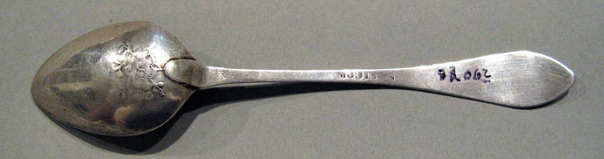 1998.0004.1317 Silver Spoon underside