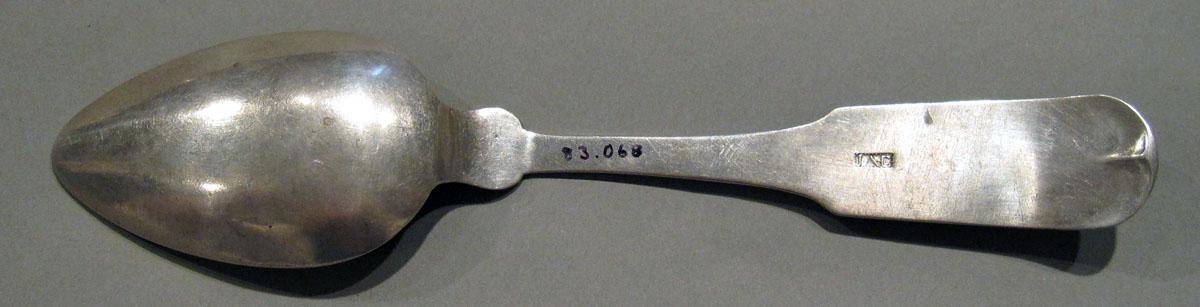 1998.0004.1323 Silver Spoon underside