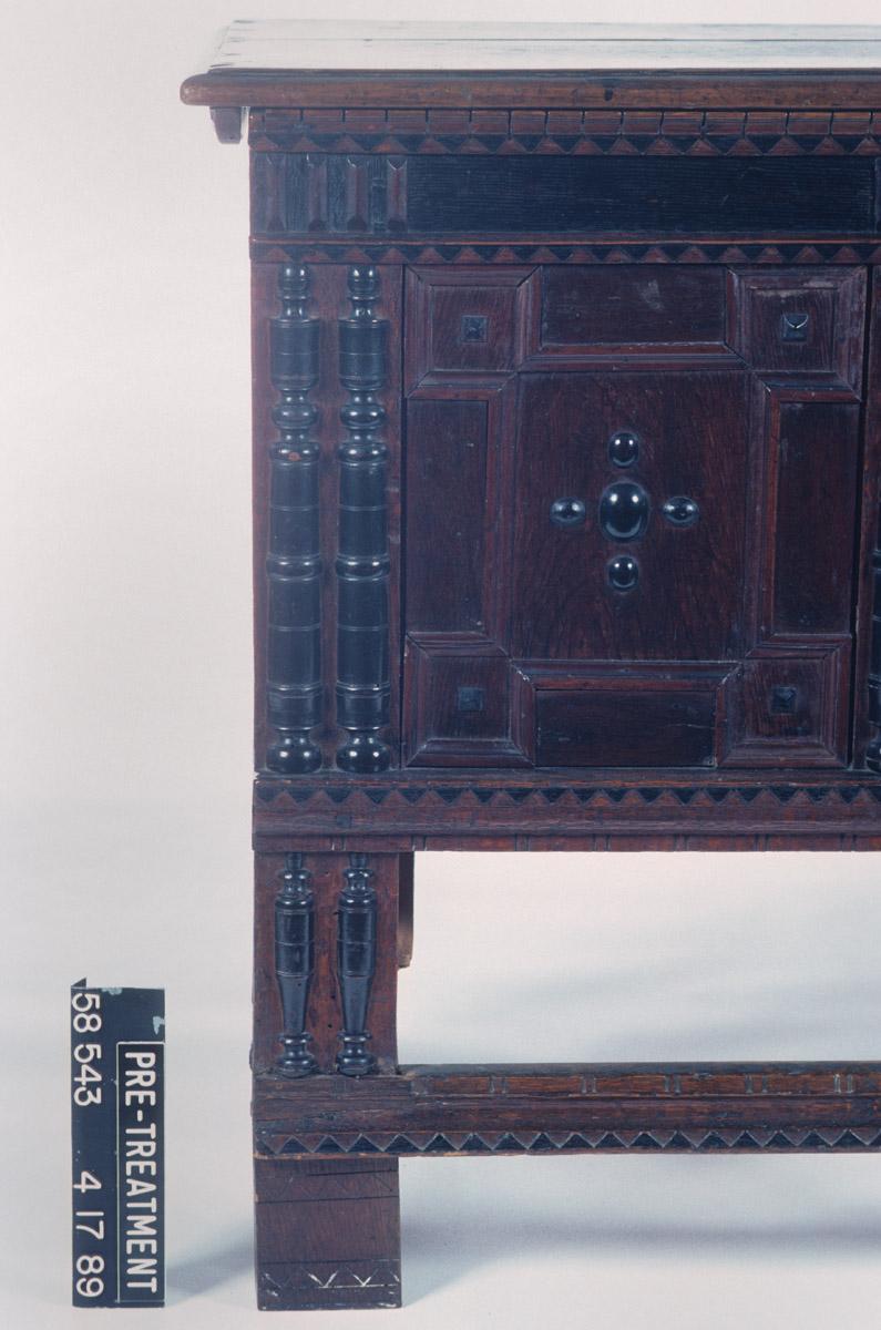 1958.0543 Chest, before conservation treatment, detail 1