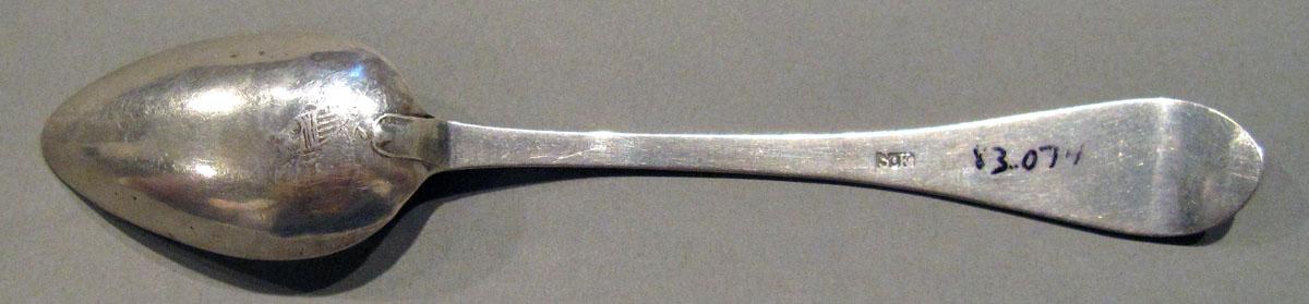 1998.0004.1329 Silver Spoon underside