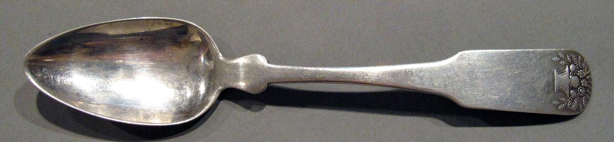 1998.0004.1335 Silver Spoon upper surface