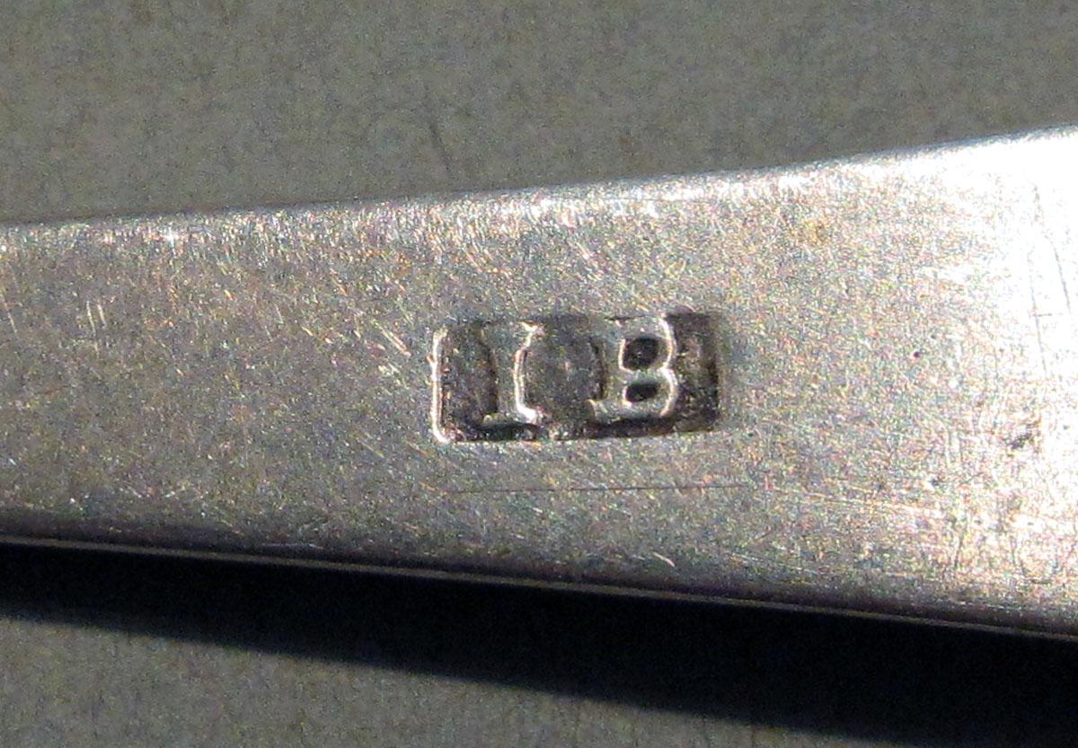 1998.0004.1345 Silver Spoon mark