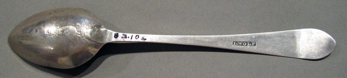 1998.0004.1356 Silver Spoon underside
