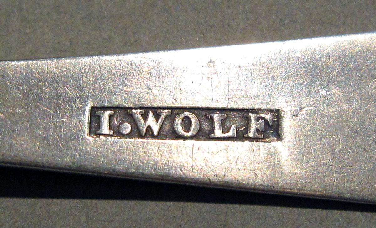 1998.0004.1356 Silver Spoon mark