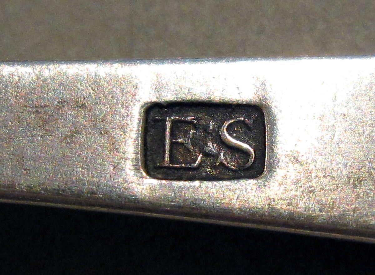 1998.0004.1359 Silver Spoon mark