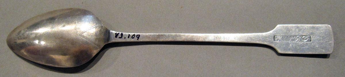 1998.0004.1363 Silver Spoon underside