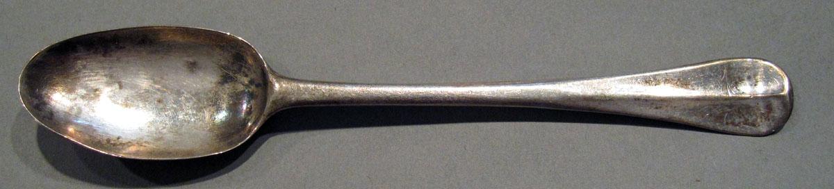 1998.0004.1364 Silver Spoon upper surface